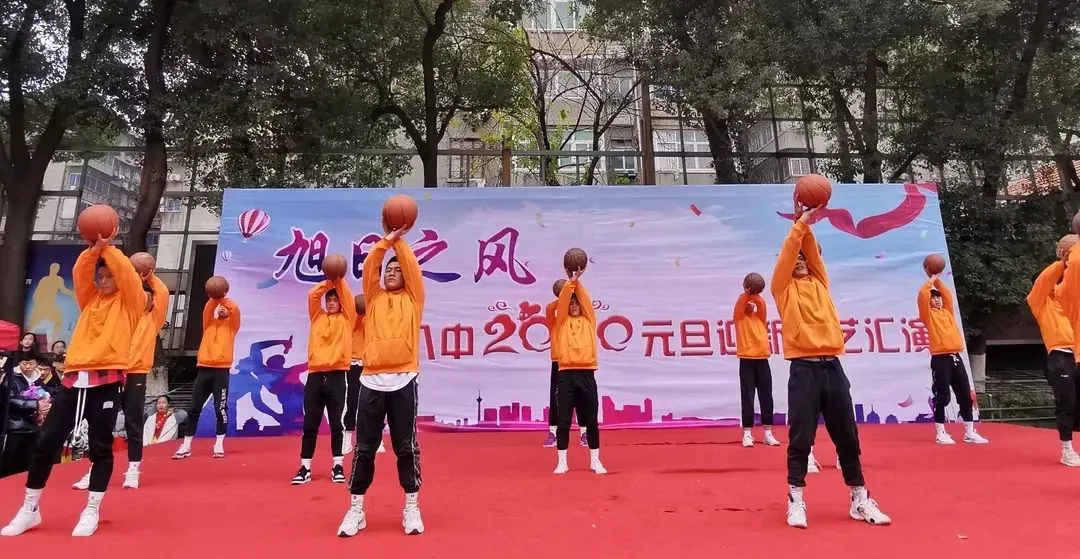 退役球员如何继续发展篮球技能_0